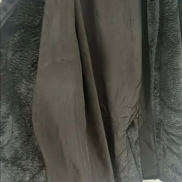 Emporio Armani Black Faux Fur Coat - Picture 4 of 16